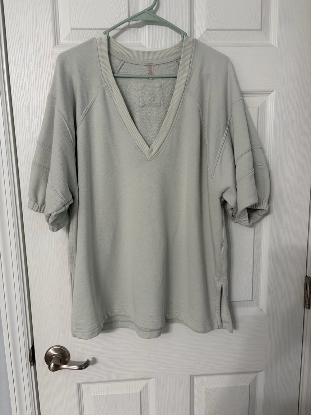 We the free Light Sage V-Neck Short Sleeve Sweatshirt